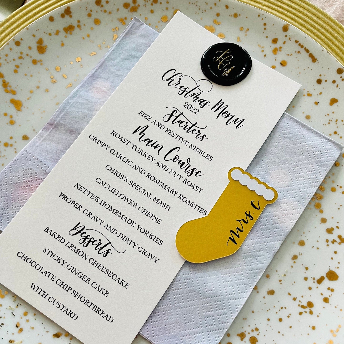 Christmas Stocking Placecards | Christmas Table Decor | Gold Christmas Table Decor | Christmas Themed Favours | Gold Christmas Wedding